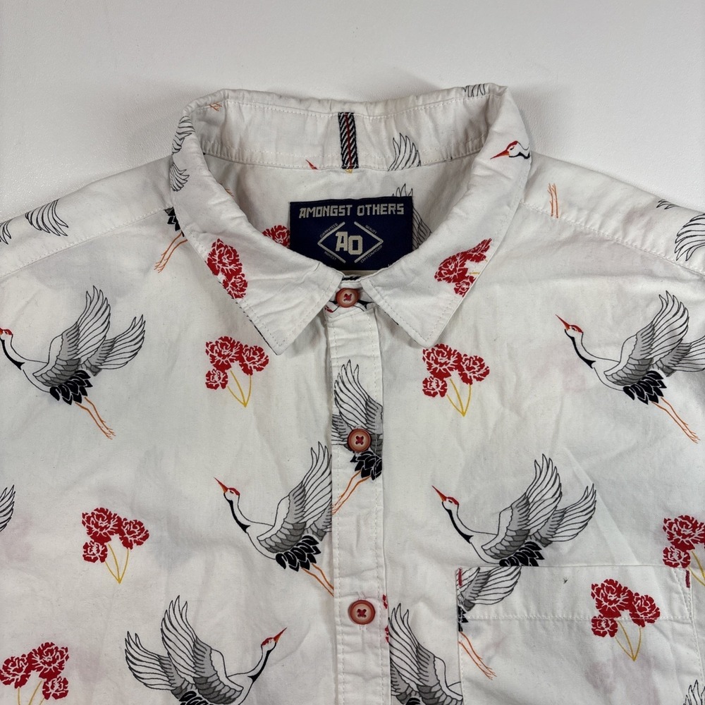 Amongst Others Men Button Down Shirt M 100% Cotton - Japanese Red-Crown Cranes